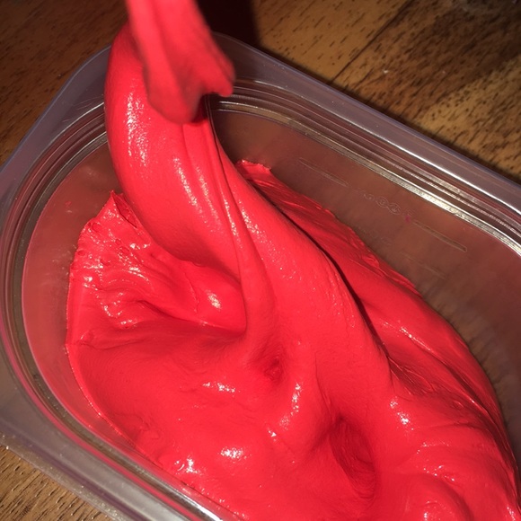 Red butter slime - Picture 2 of 4